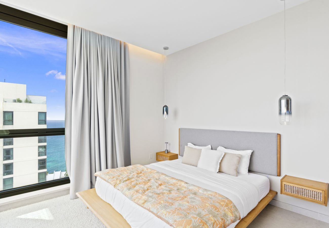 Apartment in Cupecoy - B-2000 Stunning penthouse with balcony and rooftop
