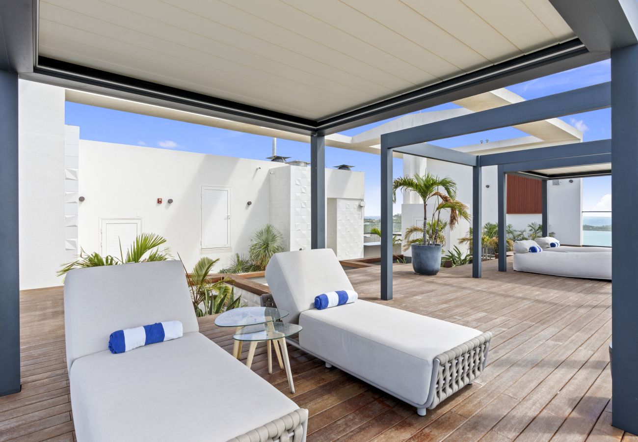 Apartment in Cupecoy - B-2000 Stunning penthouse with balcony and rooftop