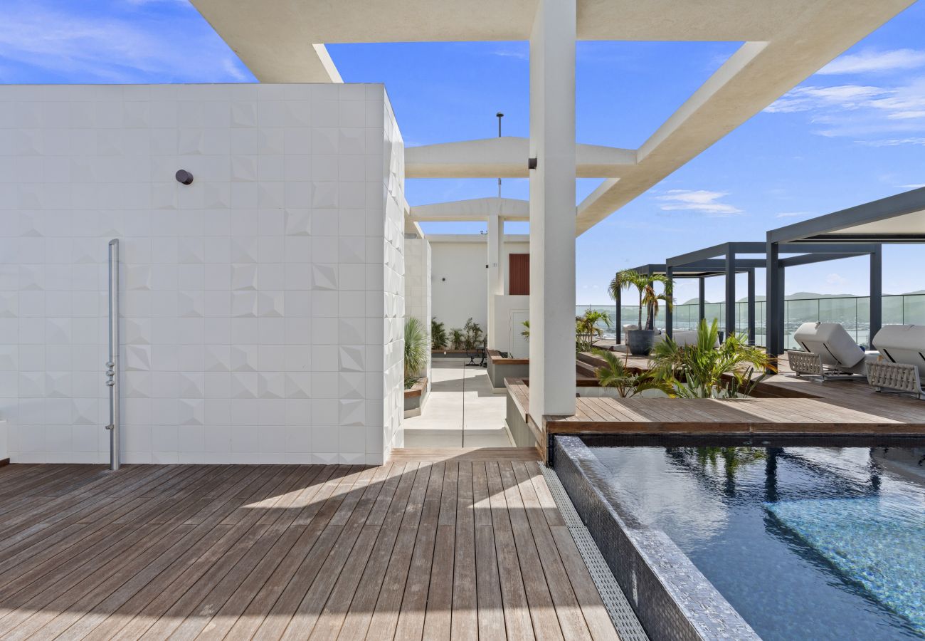 Apartment in Cupecoy - B-2000 Stunning penthouse with balcony and rooftop